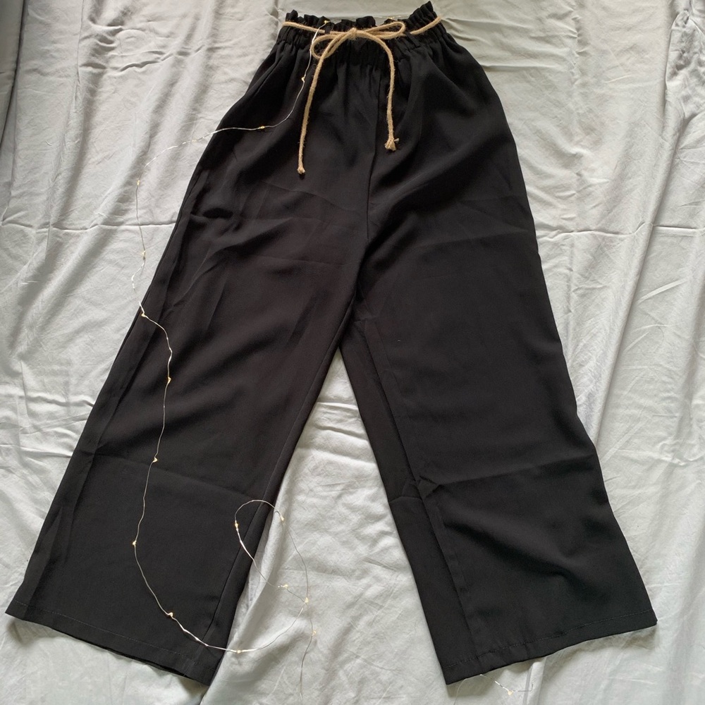 Some fashionable black pants